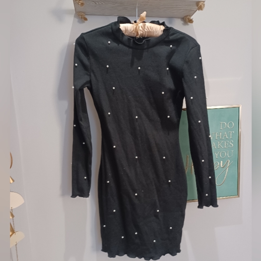 Sweater Dress - Picture 4 of 7
